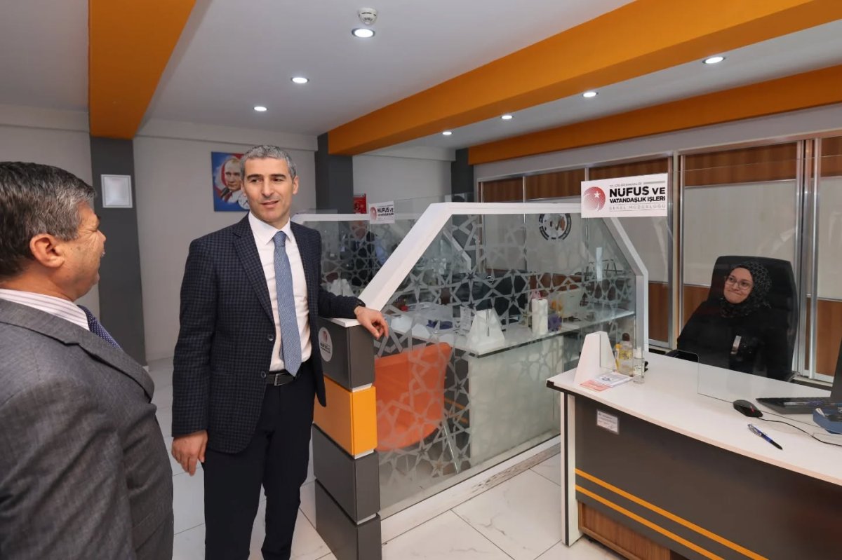 VALİ AKTAŞ VALİLİK BİRİMLERİNİ ZİYARET ETTİ